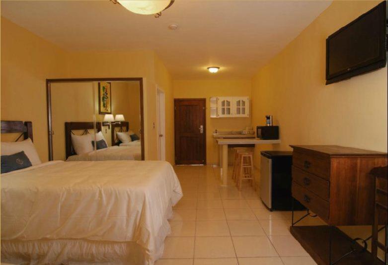 Hotel Maya Colonial San Pedro Sula Oda fotoğraf