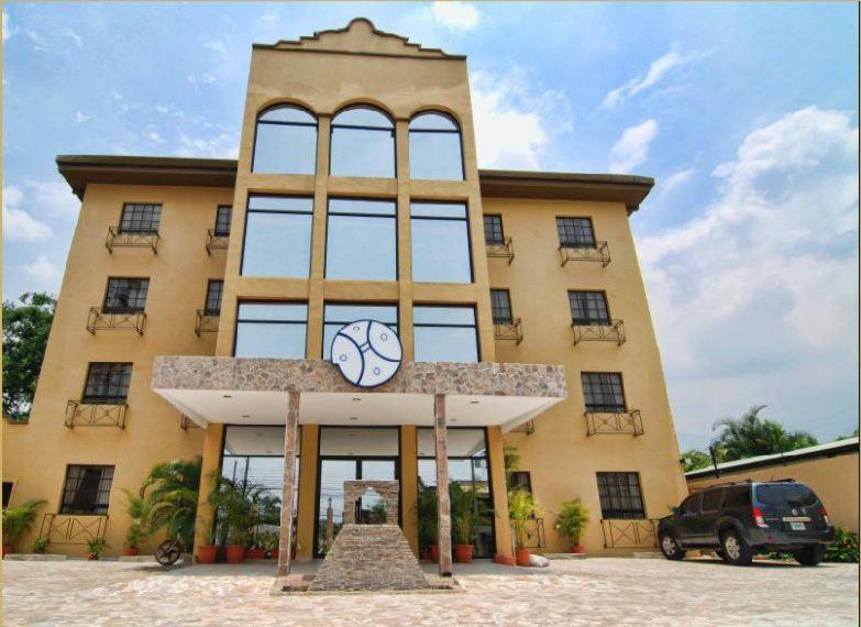 Hotel Maya Colonial San Pedro Sula Dış mekan fotoğraf