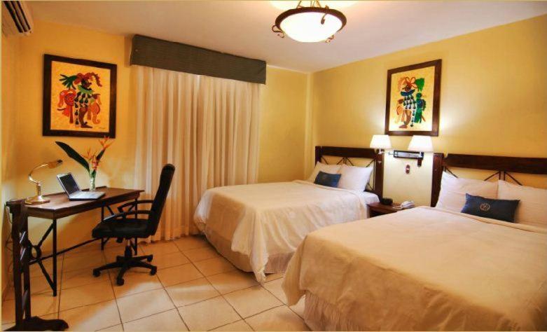 Hotel Maya Colonial San Pedro Sula Oda fotoğraf