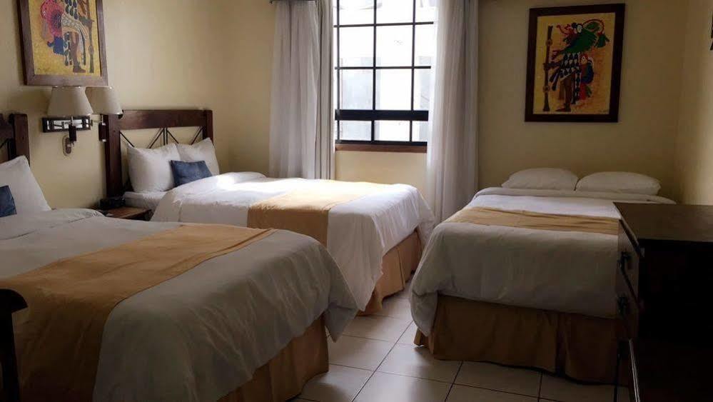 Hotel Maya Colonial San Pedro Sula Dış mekan fotoğraf